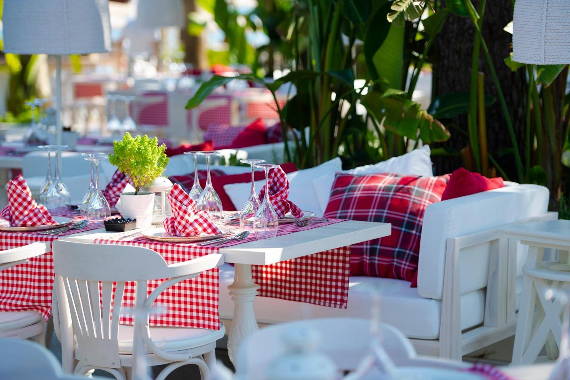 Miramare Beach Hotel Side Ngoại thất bức ảnh