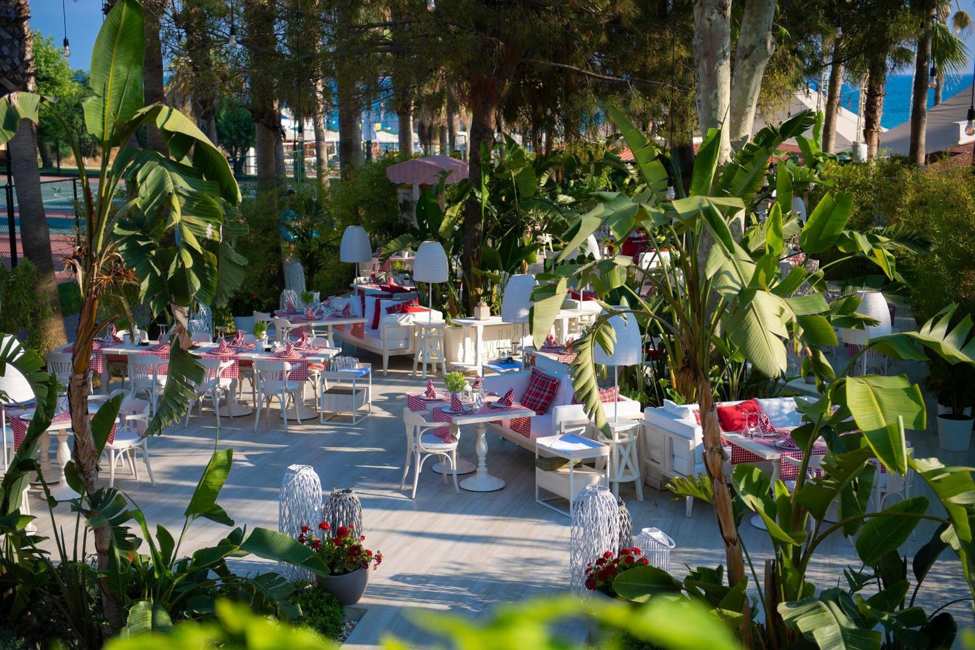 Miramare Beach Hotel Side Ngoại thất bức ảnh