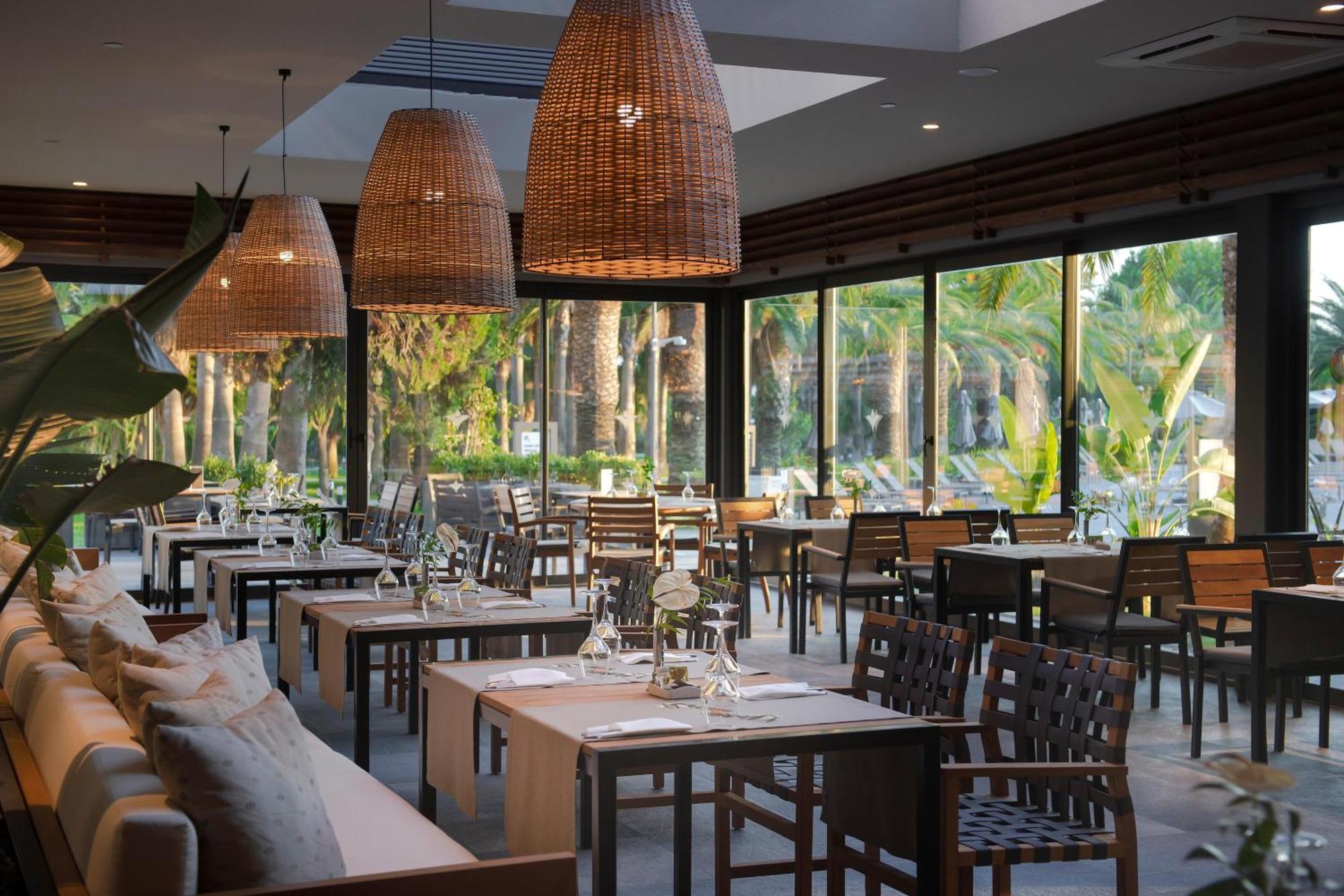Miramare Beach Hotel Side Ngoại thất bức ảnh